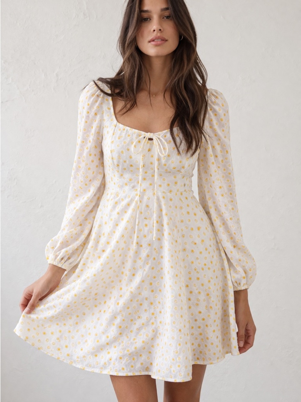 NWT STAUD Juniper Daisy Mini Dress White Yellow Size 6 Romantic Cottagecore